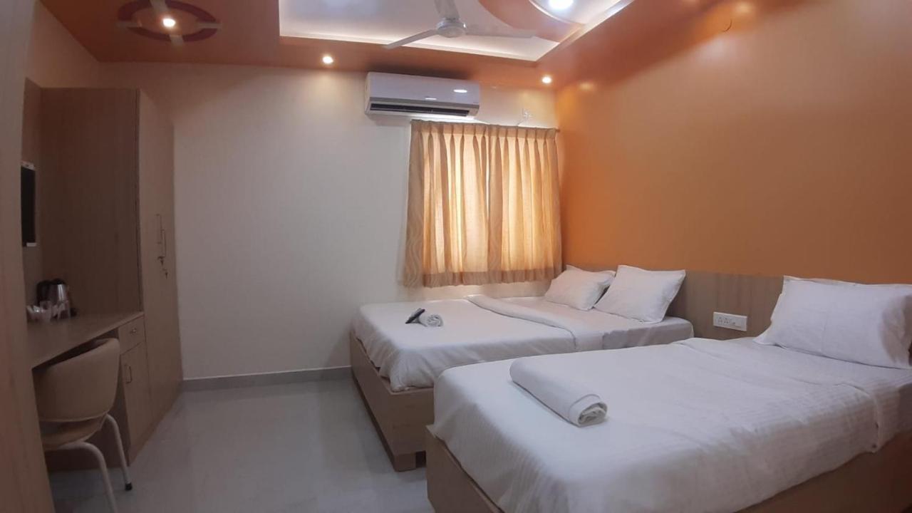 Jfive Residency Hotel เชนไน ภายนอก รูปภาพ