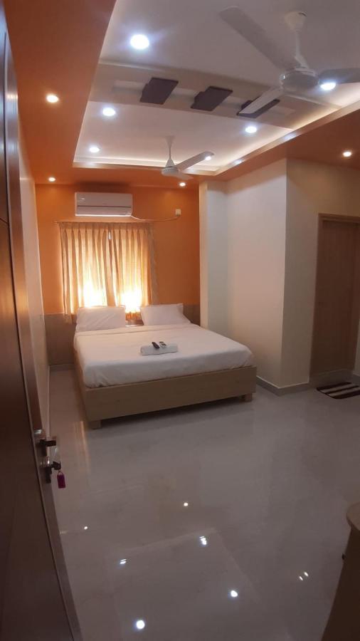 Jfive Residency Hotel เชนไน ภายนอก รูปภาพ